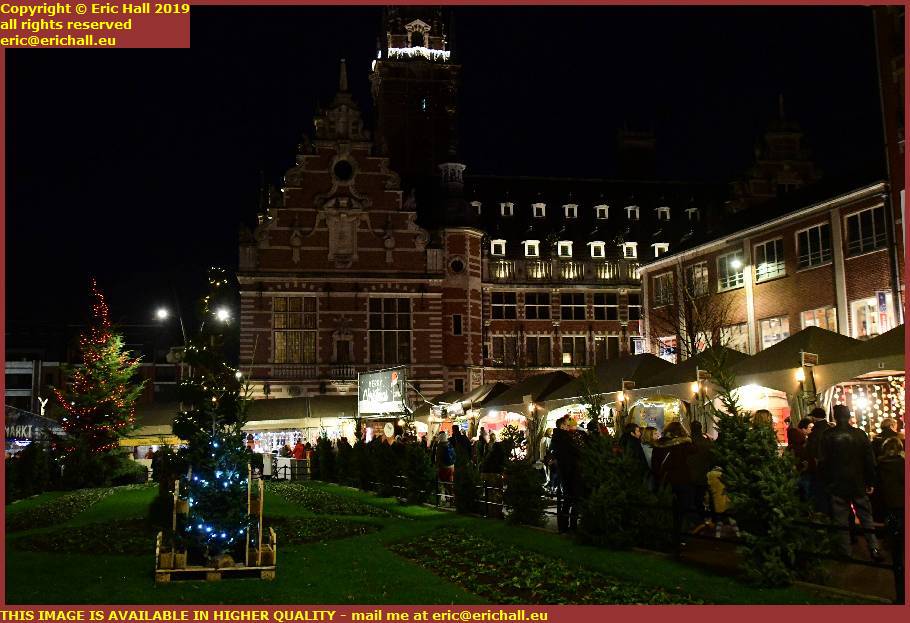 christmas market herbert hooverplein leuven louvain belgium december 2019